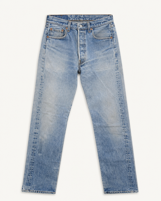 Vintage Levi's 501 | Distressed Light Wash | W30 L34